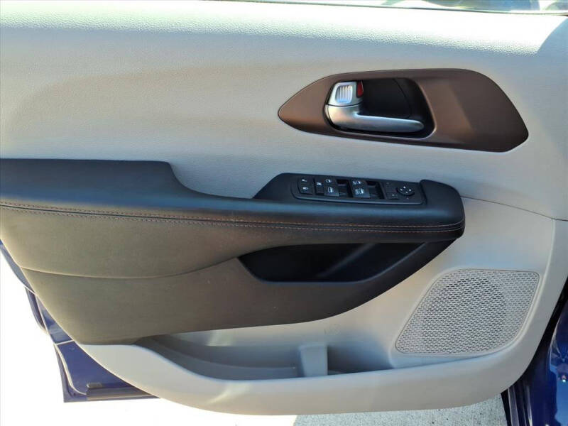 2019 Chrysler Pacifica Touring Plus