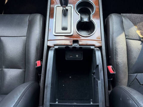 2014 Lincoln Navigator