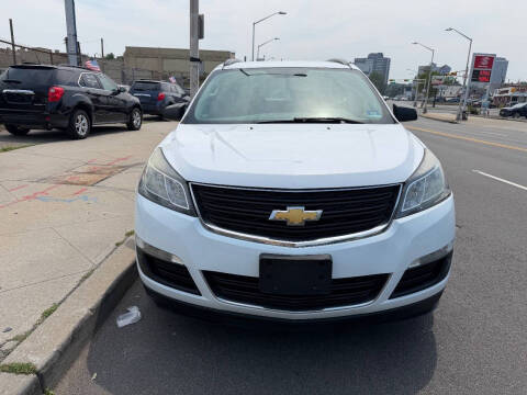 2016 Chevrolet Traverse LS