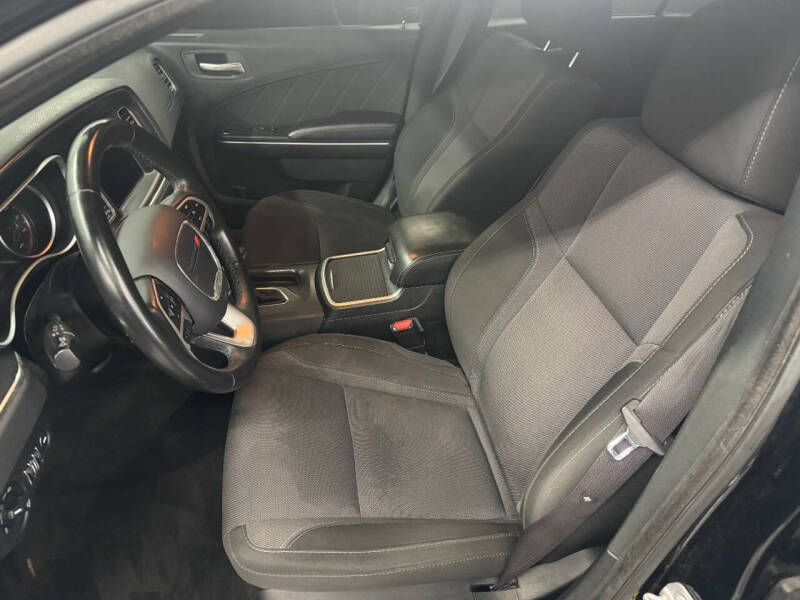 2018 Dodge Charger SXT Plus