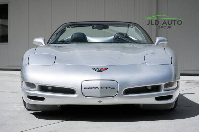 2004 Chevrolet Corvette