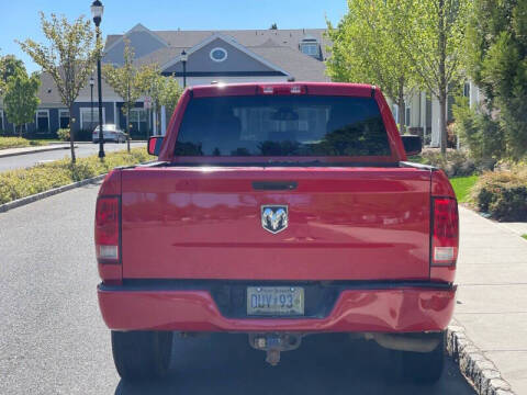 2016 RAM 1500 Express