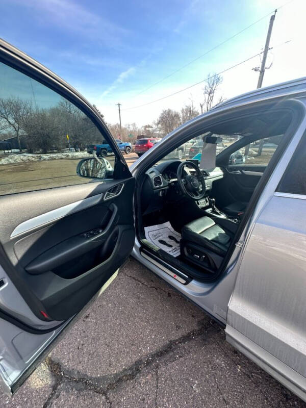 2018 Audi Q3 2.0T quattro Premium Plus