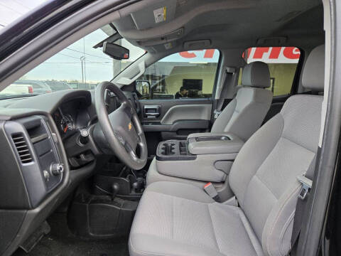 2018 Chevrolet Silverado 1500 Custom