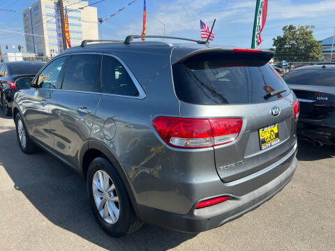 2016 Kia Sorento LX V6