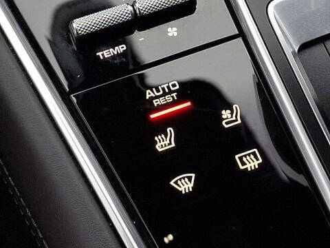 2019 Porsche Panamera 4