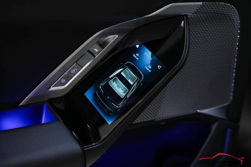 2025 BMW 7 Series 740i