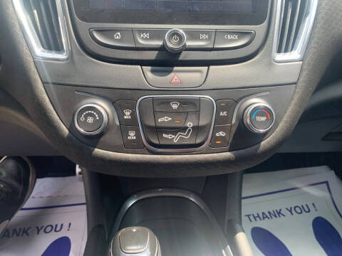 2017 Chevrolet Malibu LT