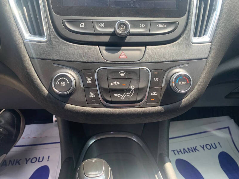 2017 Chevrolet Malibu LT