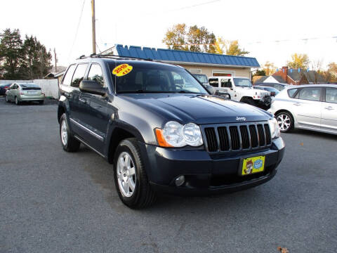 2010 Jeep Grand Cherokee for sale at Supermax Autos in Strasburg VA