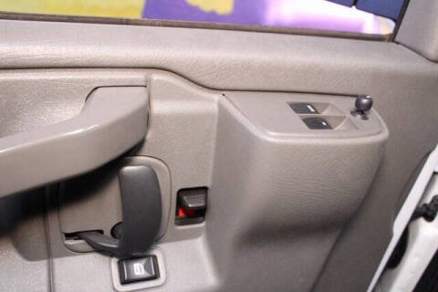 2023 GMC Savana 2500