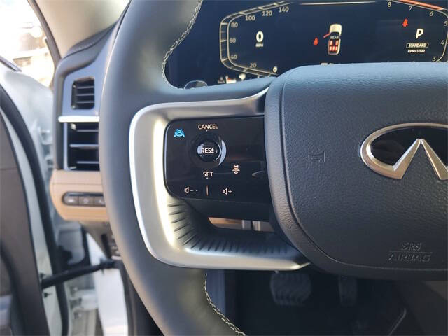 2026 Infiniti QX80 Luxe