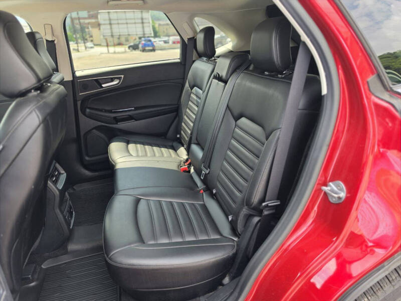 2020 Ford Edge