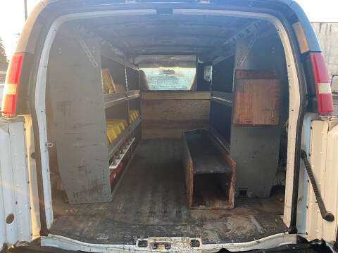 2004 Chevrolet Express 2500