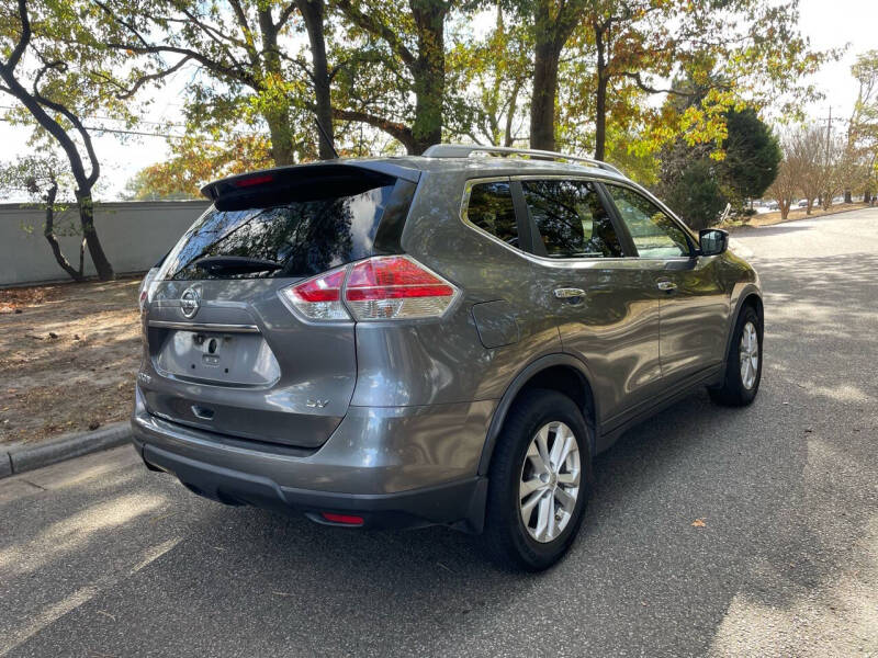 2015 Nissan Rogue SV photo 7