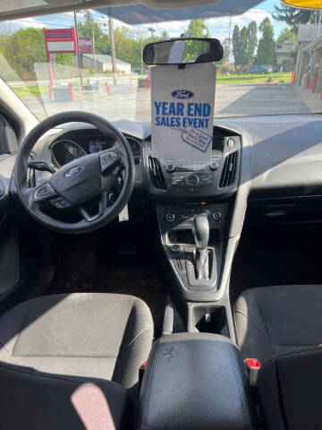 2017 Ford Focus SE