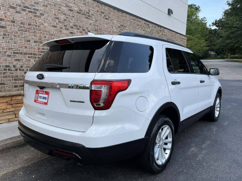 2016 Ford Explorer