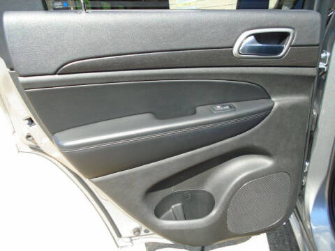 2018 Jeep Grand Cherokee Laredo