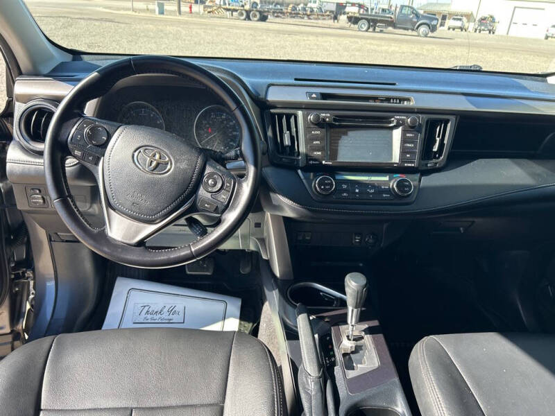 2017 Toyota RAV4 XLE