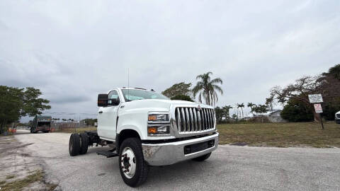 2020 International CV515