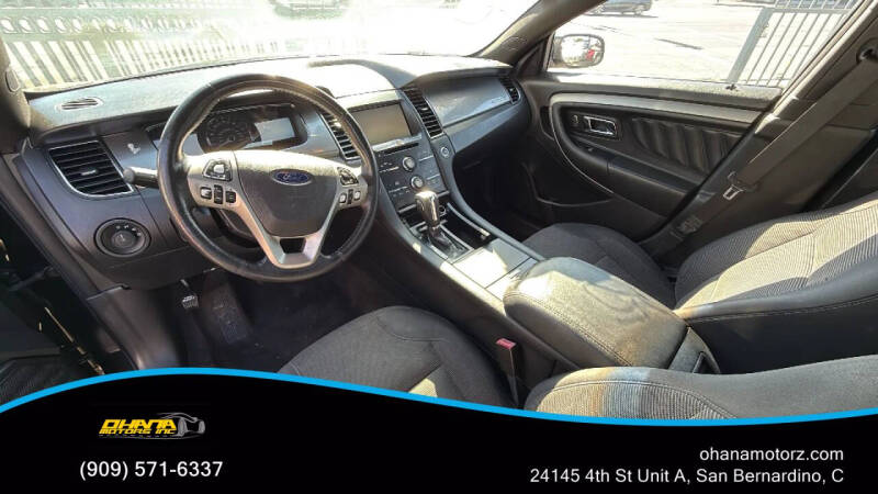 2015 Ford Taurus SEL