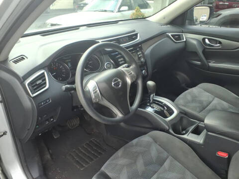 2015 Nissan Rogue SV
