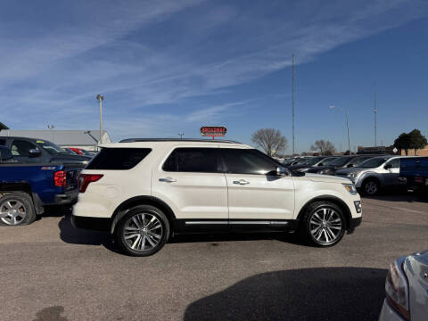 2016 Ford Explorer Platinum