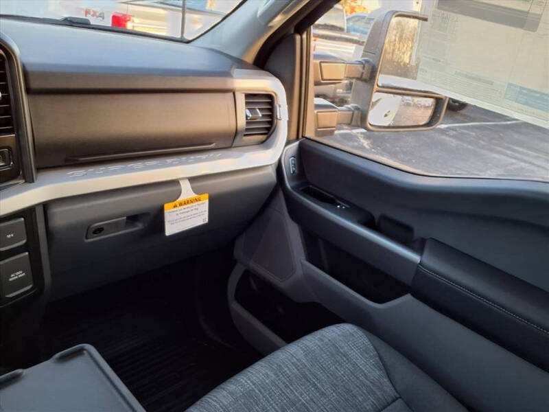 2026 Ford F-350 Super Duty XLT