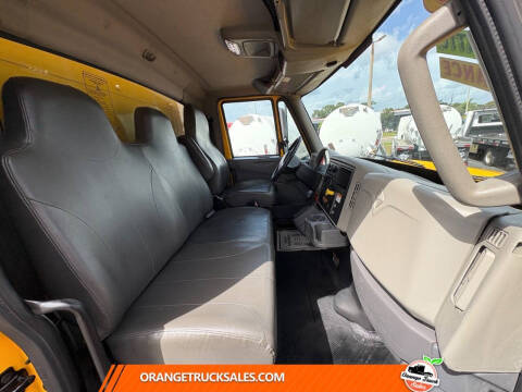 2019 International DuraStar 4300