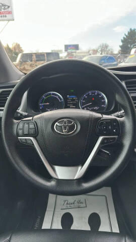 2017 Toyota Highlander Hybrid LE