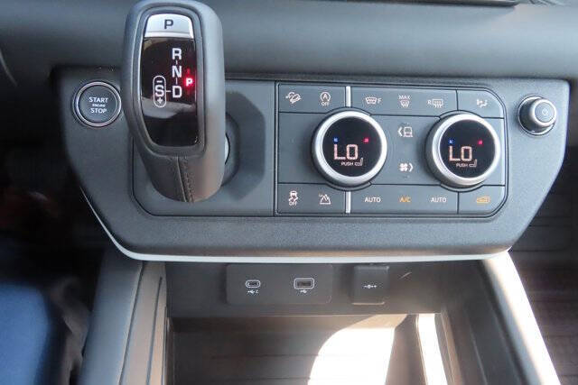 2024 Land Rover Defender 110 P300 S