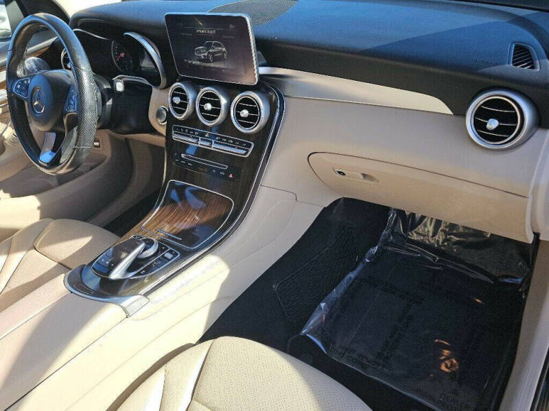 2018 Mercedes-Benz GLC GLC 300 4MATIC