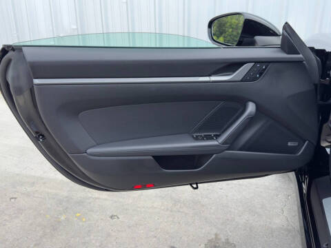 2025 Porsche 911 Carrera