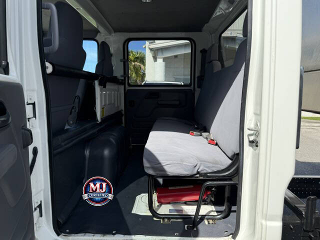 2020 Isuzu NPR