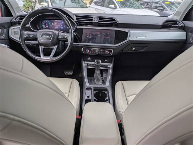 2020 Audi Q3 quattro Premium 45 TFSI