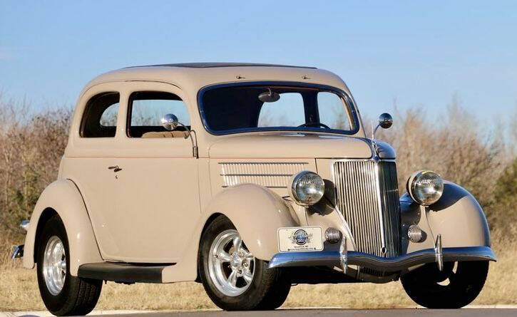 1936 Ford Custom 94