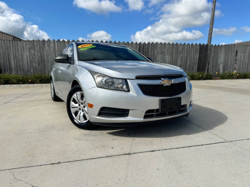 2013 Chevrolet Cruze LS Auto