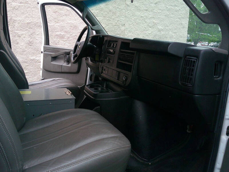 2016 Chevrolet Express 2500