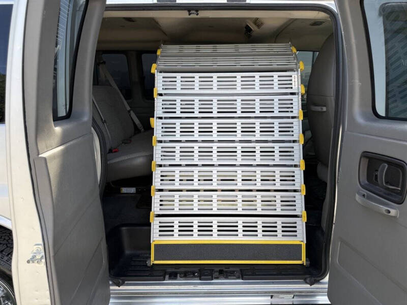 2014 Chevrolet Express LT 2500