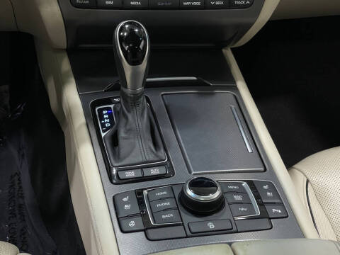 2017 Genesis G80