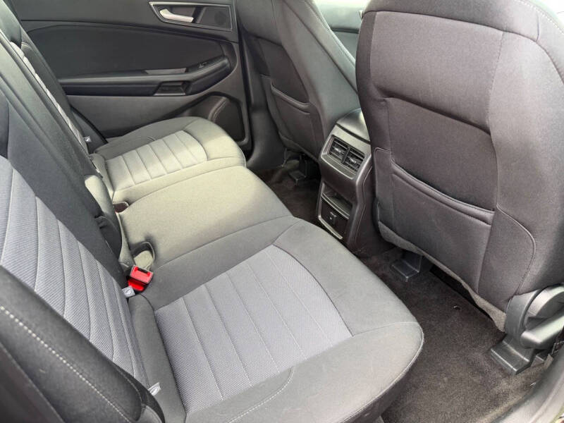 2018 Ford Edge SE