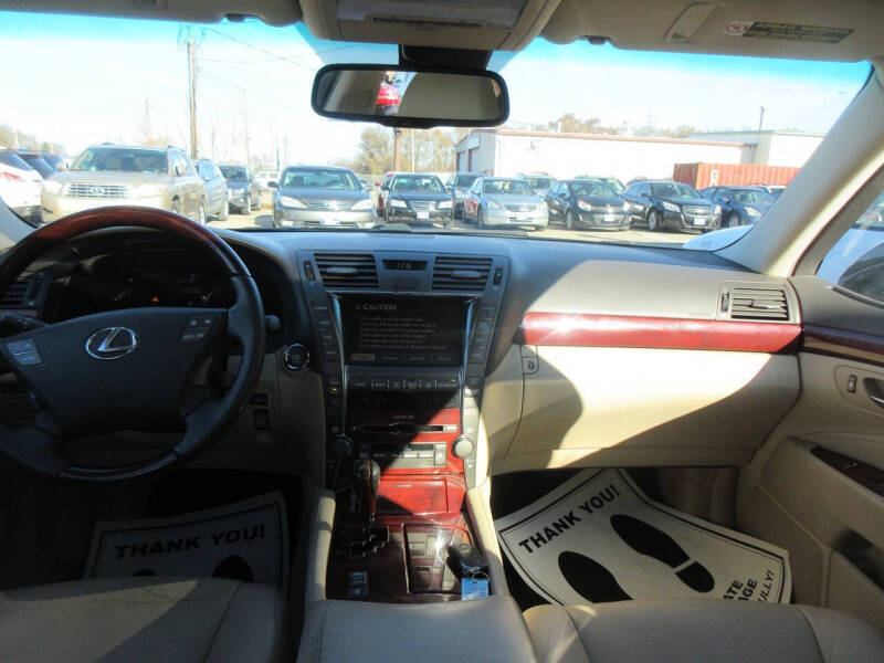 2007 Lexus LS 460