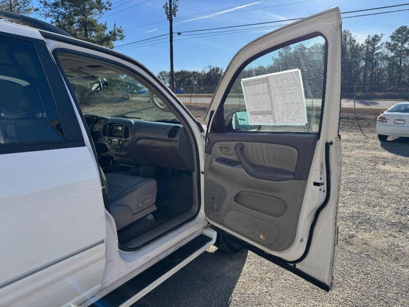 2004 Toyota Sequoia Limited