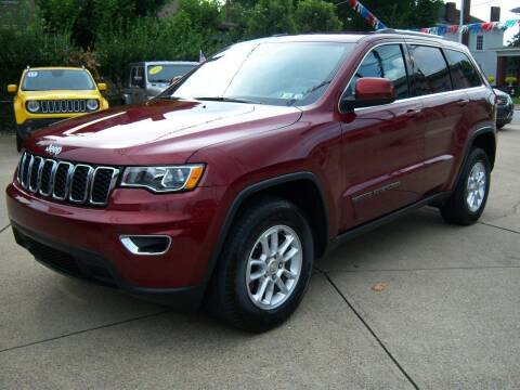 2019 Jeep Grand Cherokee for sale at Henrys Used Cars in Moundsville WV