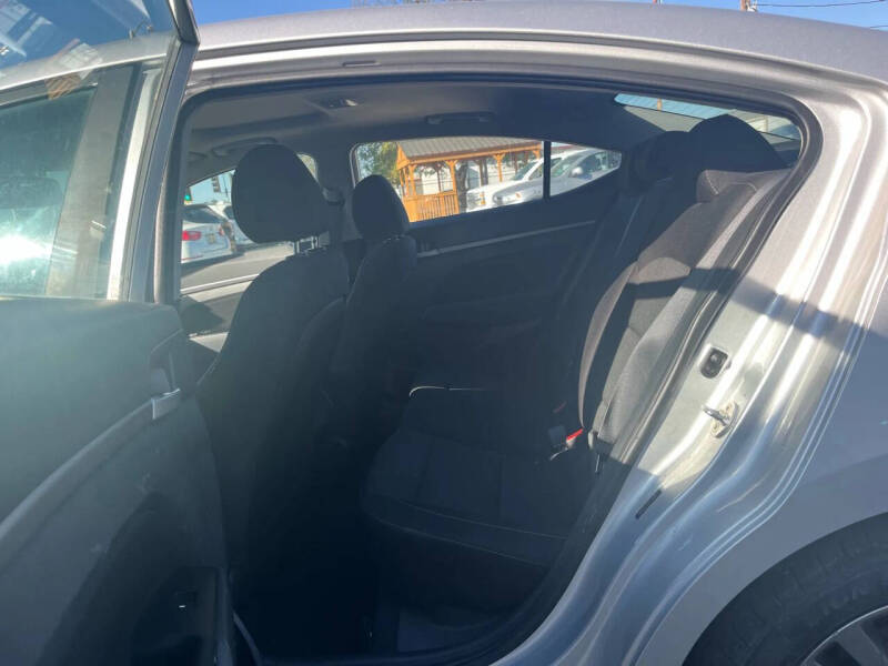 2017 Hyundai Elantra Value Edition