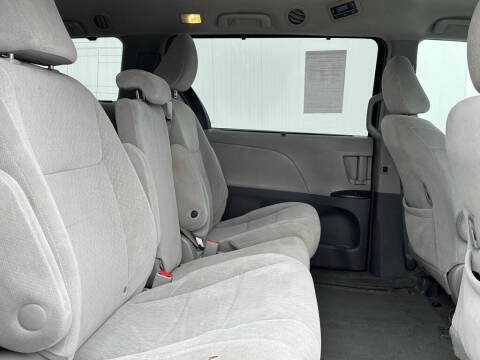 2015 Toyota Sienna