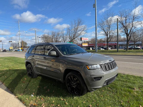 2019 Jeep Grand Cherokee for sale at MICHAEL'S AUTO SALES in Mount Clemens MI