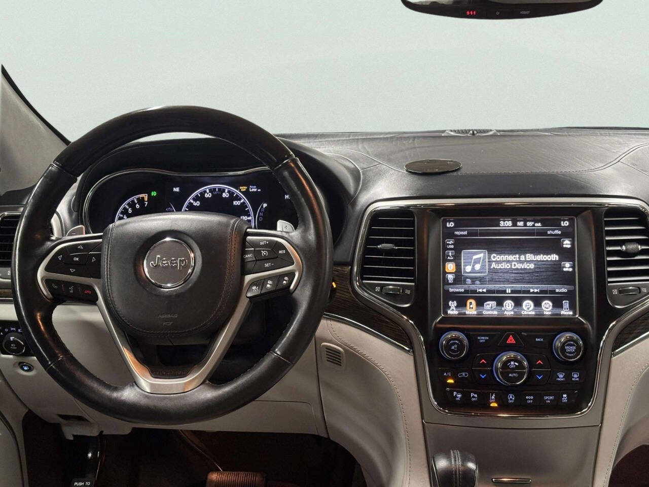 JeepGrand Cherokee25