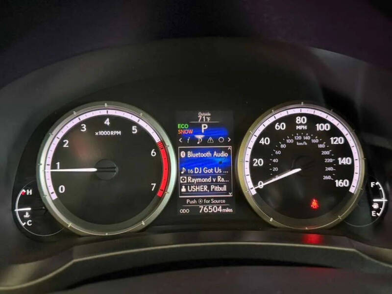 2017 Lexus RC 200t