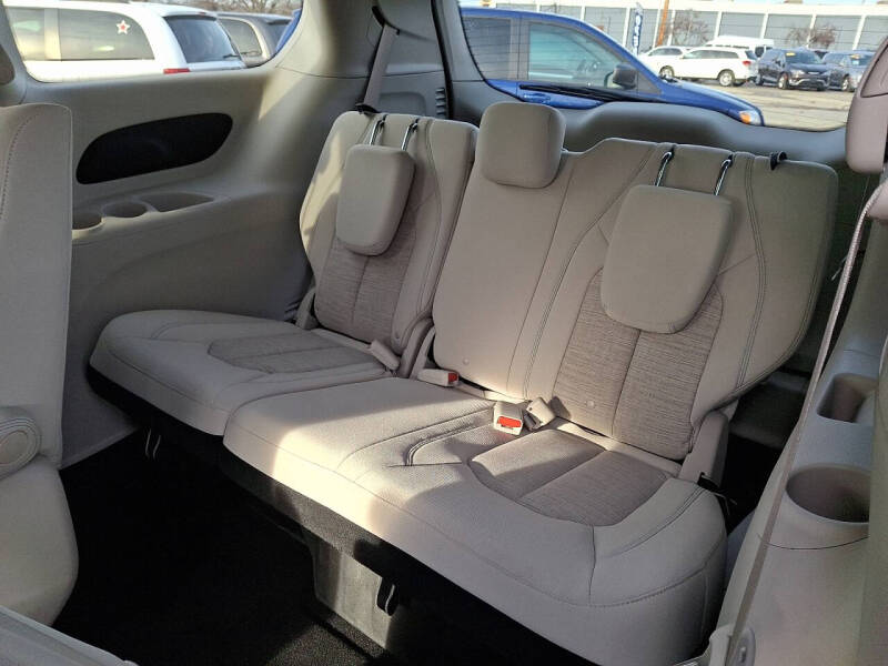 2018 Chrysler Pacifica Hybrid Touring Plus